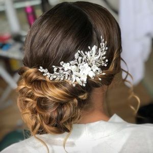 Wedding / bridal detailed hair comb